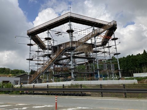 三島（静岡県）にアスレチックタワー「ドラゴンキャッスル」出現