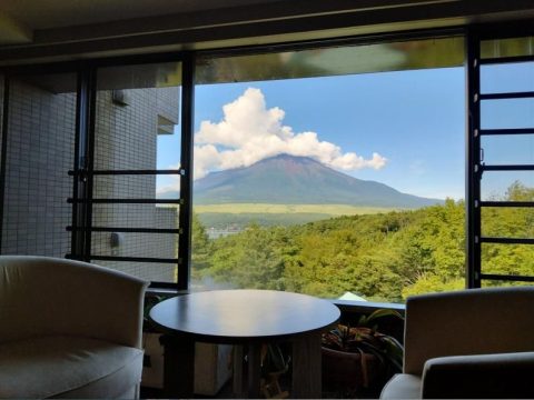 河口湖 山中湖 鳴沢村 裾野市の中古別荘 中古ログハウス リゾート物件