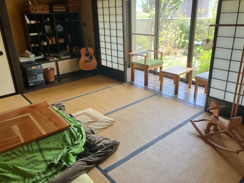 MIGRANT居間2