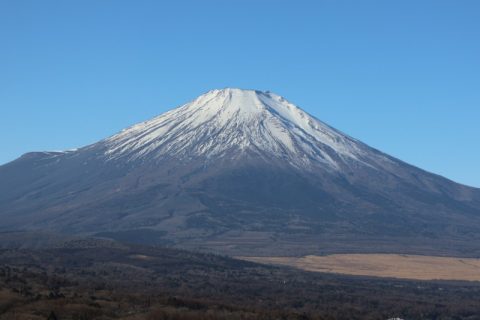 【山梨・山中湖】絶景スポットを紹介！ここからの眺めは格別！「山中湖明神山パノラマ台」