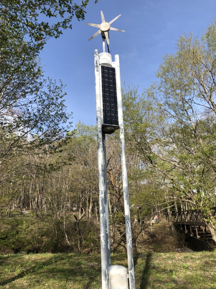 プロペラ型風車発電機