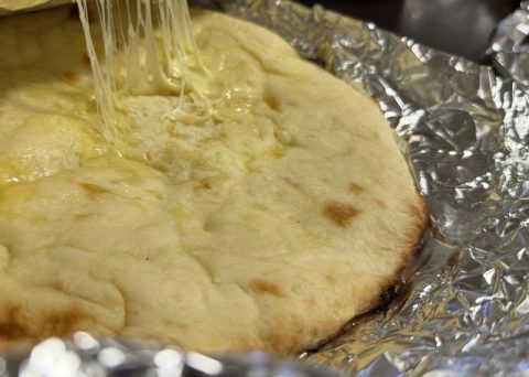 チーズナン