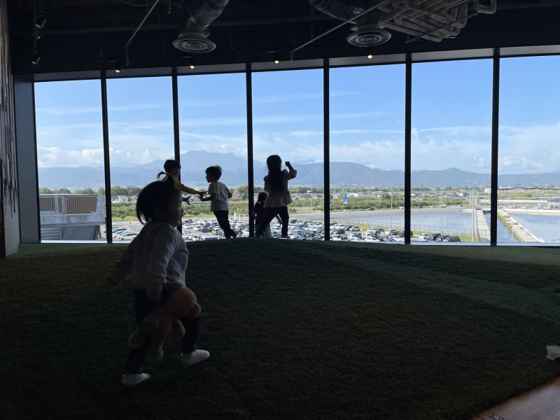 長野県須坂市　イオンモール須坂　スターバックス　ファミリーフレンドリーストア