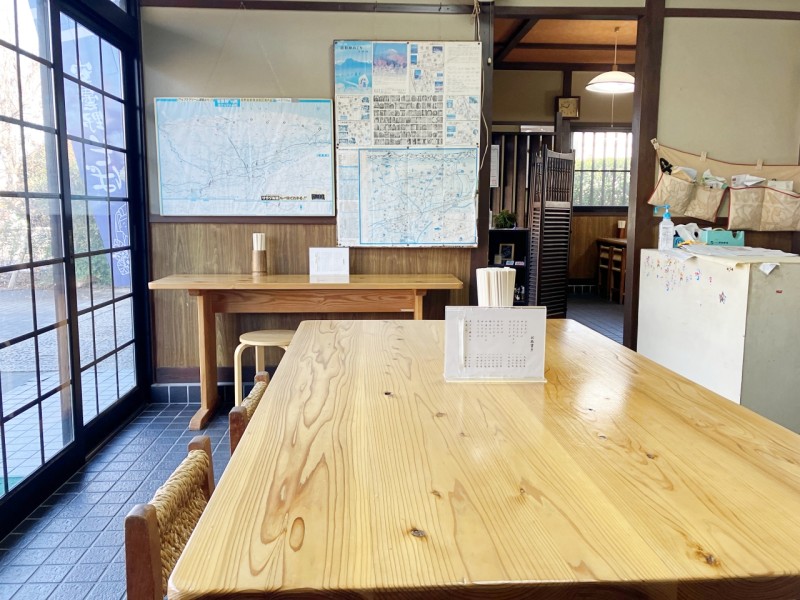 そば処 寿々㐂（スズキ）の店内2