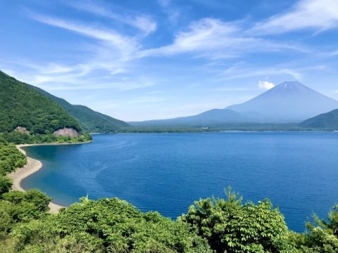 【山梨・本栖湖】使っていない別荘をお持ちの方必見！売却をするなら「今」です！