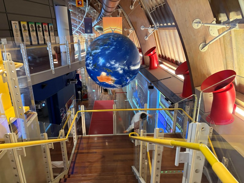 山梨県立科学館　子ども遊び場　こどもの国　山梨　移住